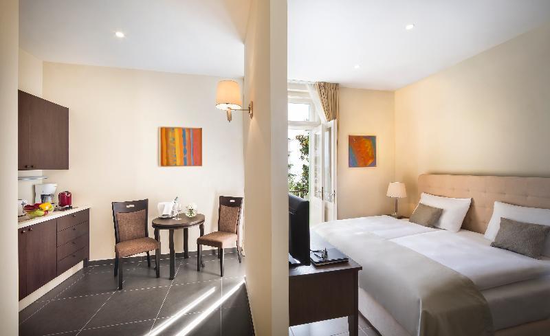 Remisens Villa Elsa ลอฟราน ภายนอก รูปภาพ