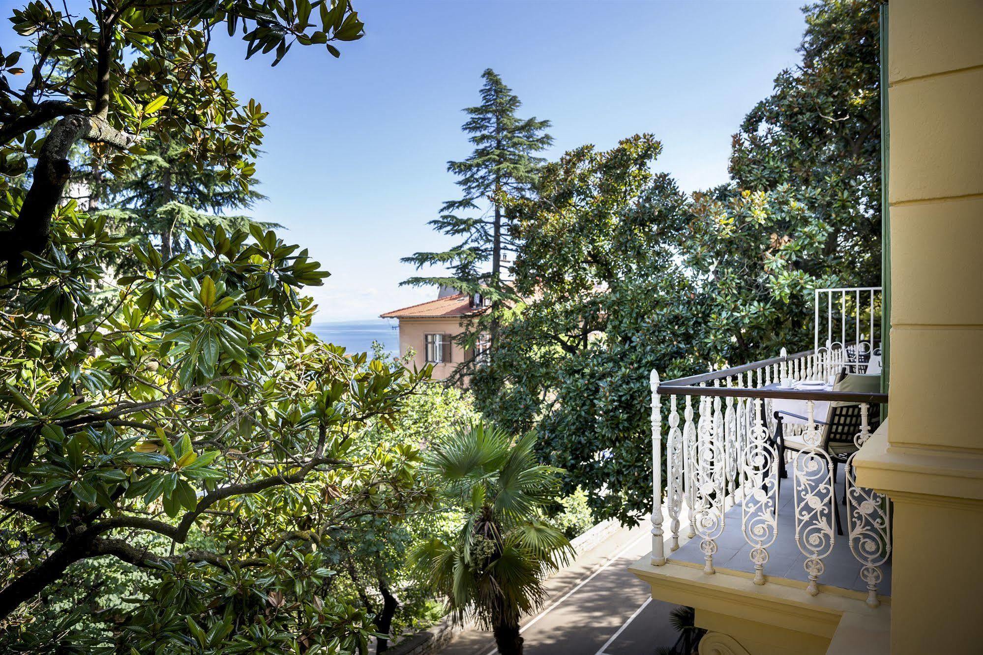 Remisens Villa Elsa ลอฟราน ภายนอก รูปภาพ