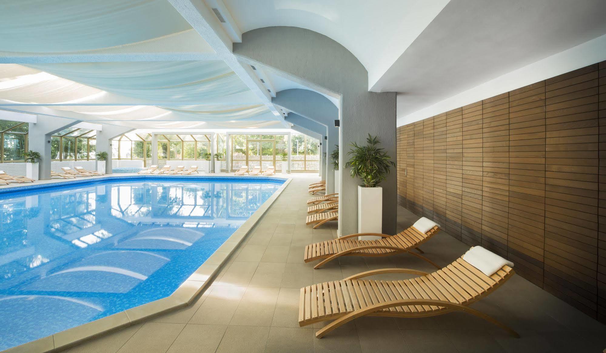 Remisens Villa Elsa ลอฟราน ภายนอก รูปภาพ